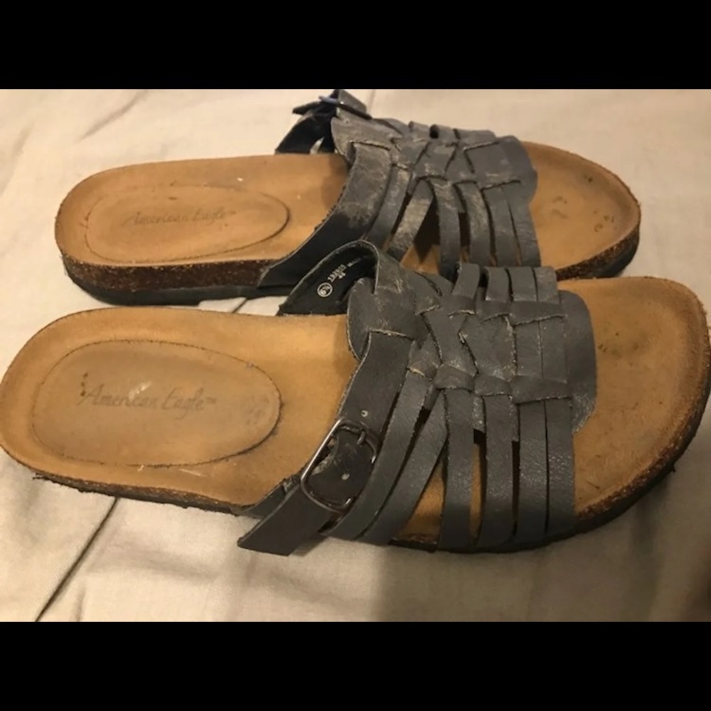 American Eagle Sandals